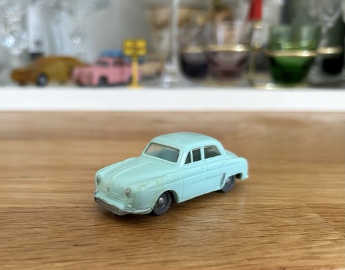 Siku plastik v140 renault - plastik,