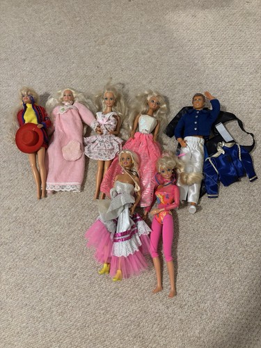 Barbies und ken - barbies,