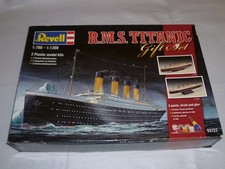 Revell 05727 R.M.S TITANIC Gift Set 2 Bausätze 1:700 und 1:1200 Skill/Niveau 3