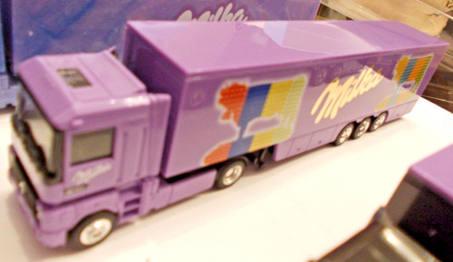 Milka jahre lila kuh - -, "