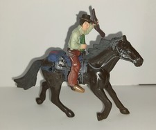 Dachbodenfund  Cowboy auf Pferd  mit Gewehr