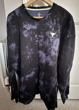 Under Armour Project Rock schwarz & lila Batik Rundhalsausschnitt Sweatshirt - Large