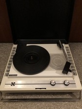 Tragbarer Plattenspieler Wilson Milano 1965 mit Neckermann Branding Rarität