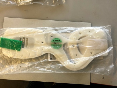 Laerdal stifneck 980600 - laerdal,