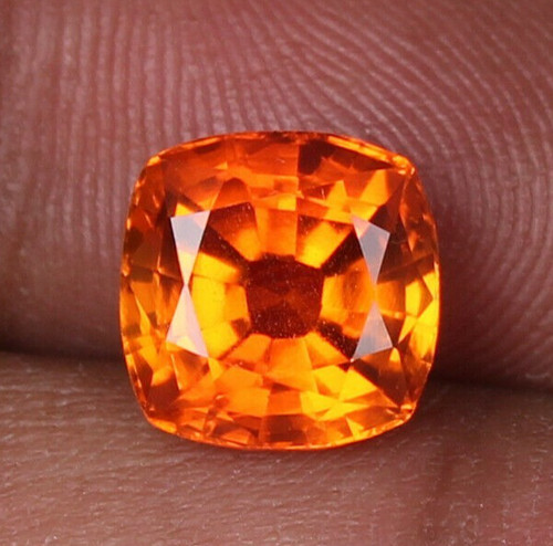 Natürlicher orangefarbener