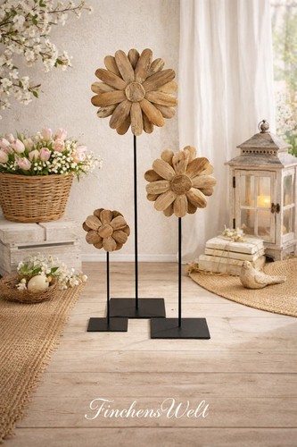 Holz blume auf metallfuß - blume,