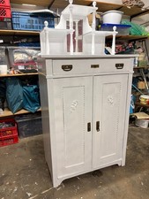 Antikes Vertiko aus der Jugendstilzeit mit  ca 1910 in shabby chic weiss