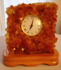 Edelstein Citrin Stand Uhr, 4,5 kg Druse mit eingelassener Uhr und Holz-Sockel