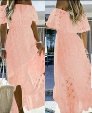 schönes schulterfreies