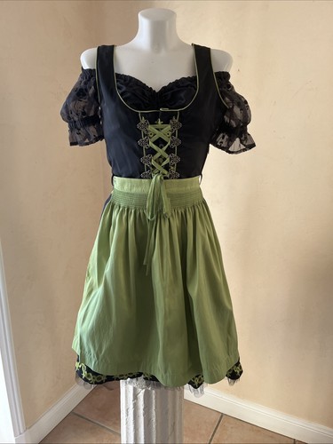 Dirndl - ,