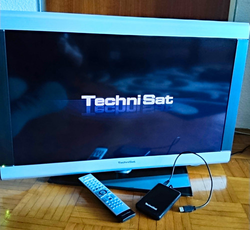 Technisat techniline - techniline, 32