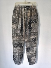 Sixth June Bandana Patchwork Pants | Paisley Cargo Hose Gr. L