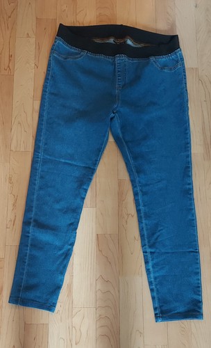 Damen jeans blau neu - 42,,