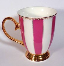 Ein Becher Tasse Teetasse Jameson Tailor Porzellan Goldkollektion Streifen pink