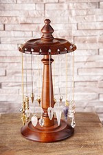 Pendelständer aus Holz für