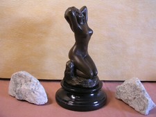 Stilvoller Frauen Akt Bronzefigur Signiert J.Patoue Verträumte nackte Frau