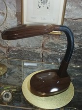 Schöne Tischlampe
