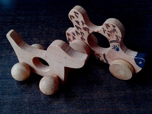 Dackel igel holzspielzeug - dackel,