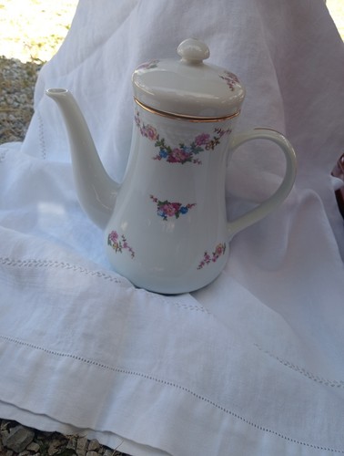 Kaffe und milchkanne - kaffe-,