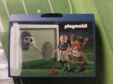 PLAYMOBIL – SET –  FUSSBALLSTADIUM 4700 + TORWANDSCHIESSEN 4701 – 2006 – ab 4 Ja