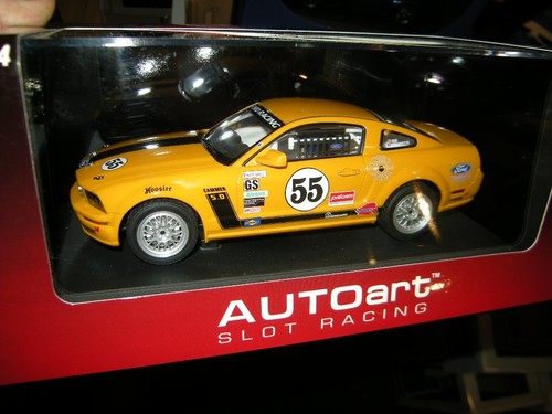Autoart ford racing - 1:24,