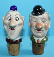 Alte Porzellan Schnapsnase Laurel & Hardy / 2 Ausgießer / Pourer / Verseur