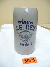 5676.    Alter Steingut