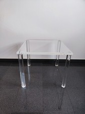 Acryl / Lucite Beistelltisch