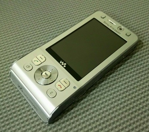 Sony ericsson walkman w910i - sony,