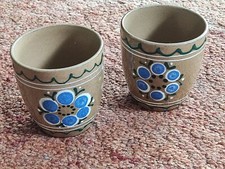 2 hübsche Keramik-Becher