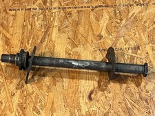 Yamaha DT 125 DT125R Achse Hinterrad Kettenspanner Spacer AXLE