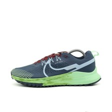 Nike Herren Pegasus Trail 4