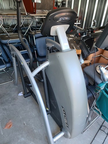 Cybex 425a - ,