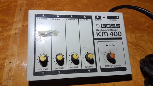 Roland 400 mixer - km,