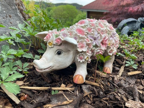 Blumen schwein gartenfigur - blumen,