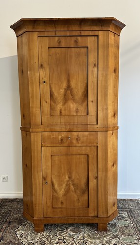 Biedermeier eckschrank - biedermeier,