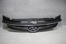 Kühlergitter Kühlergrill Vorne Mitte 86351-2L000 Hyundai i30 CW Bj,07