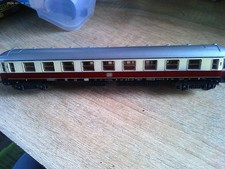 1.))) Spur HO..LIMA...TEE-Abteilwagen rot/beige...1, Klasse....OK