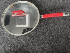 Neue Pyrex Pfanne mit