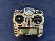 FrSky Taranis X9D Plus –
