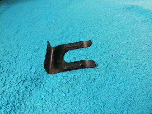 Ford taunus 12m halteclip - ford,