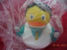 Quietscheente Zahnarzt Maske Zahnbürste LULALU Badeente NEU + OVP Schwester