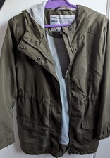Mädchen dünne Jacke Gr.128