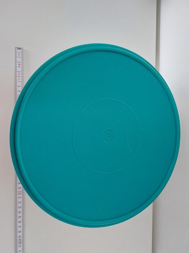 Tupperware cake taker - tupperware®,