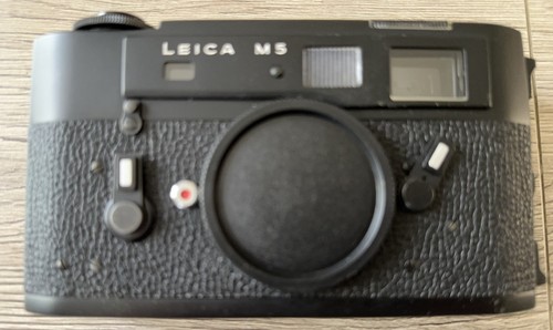 Leica black - leica,