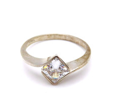 DIAMONIQUE Ring 925er Sterling Silber Schmuckstein Vintage Modern RG62 *F