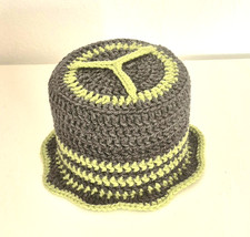 Klohut Friede Grau Grün