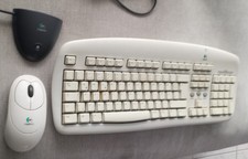 Logitech Cordless Mouse and Keyboard - C-BC7 DUAL - gebraucht- Problem mit Maus