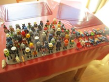 Playmobil Figuren Polizei, feuerwehr, Ritter, Kinder, Frauen ca. 80 Stück