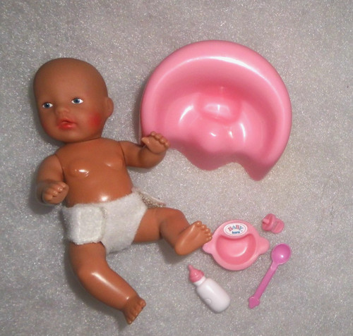 Miniworld baby born - %**miniworld,
